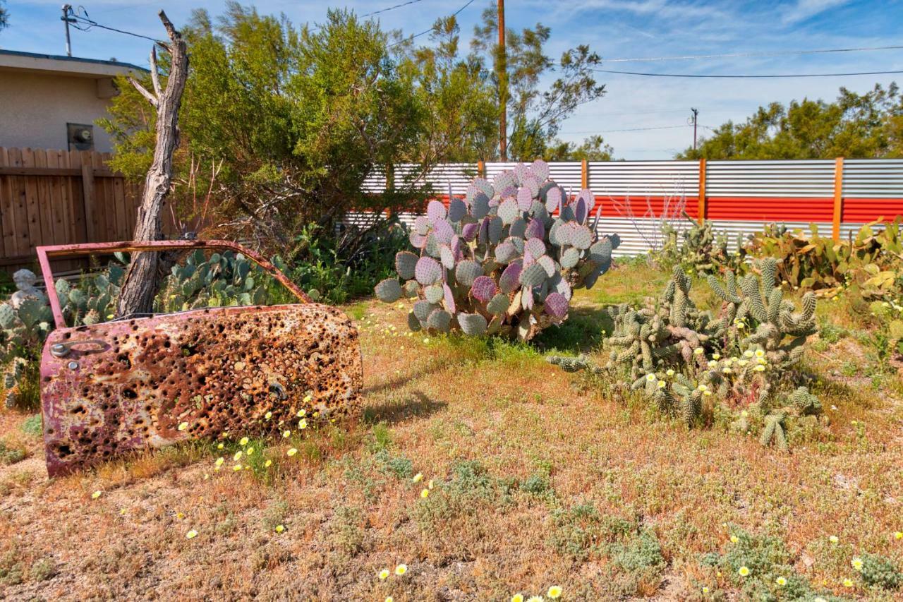 Cactus Adobe Villa Туентинайн Палмс Екстериор снимка