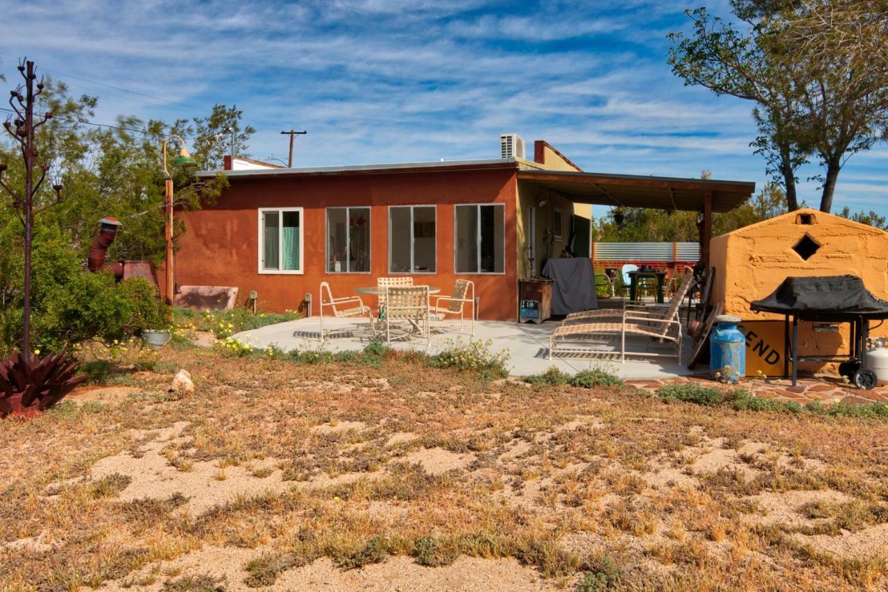 Cactus Adobe Villa Туентинайн Палмс Екстериор снимка